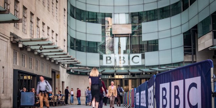 Tingkatkan Pendanaan BBC World Service Untuk Membantu Ukraina Melawan Rusia, Kata Anggota Parlemen Partai Buruh